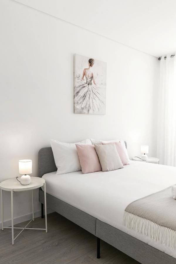 Blissful Beach Getaway Nazare Bagian luar foto