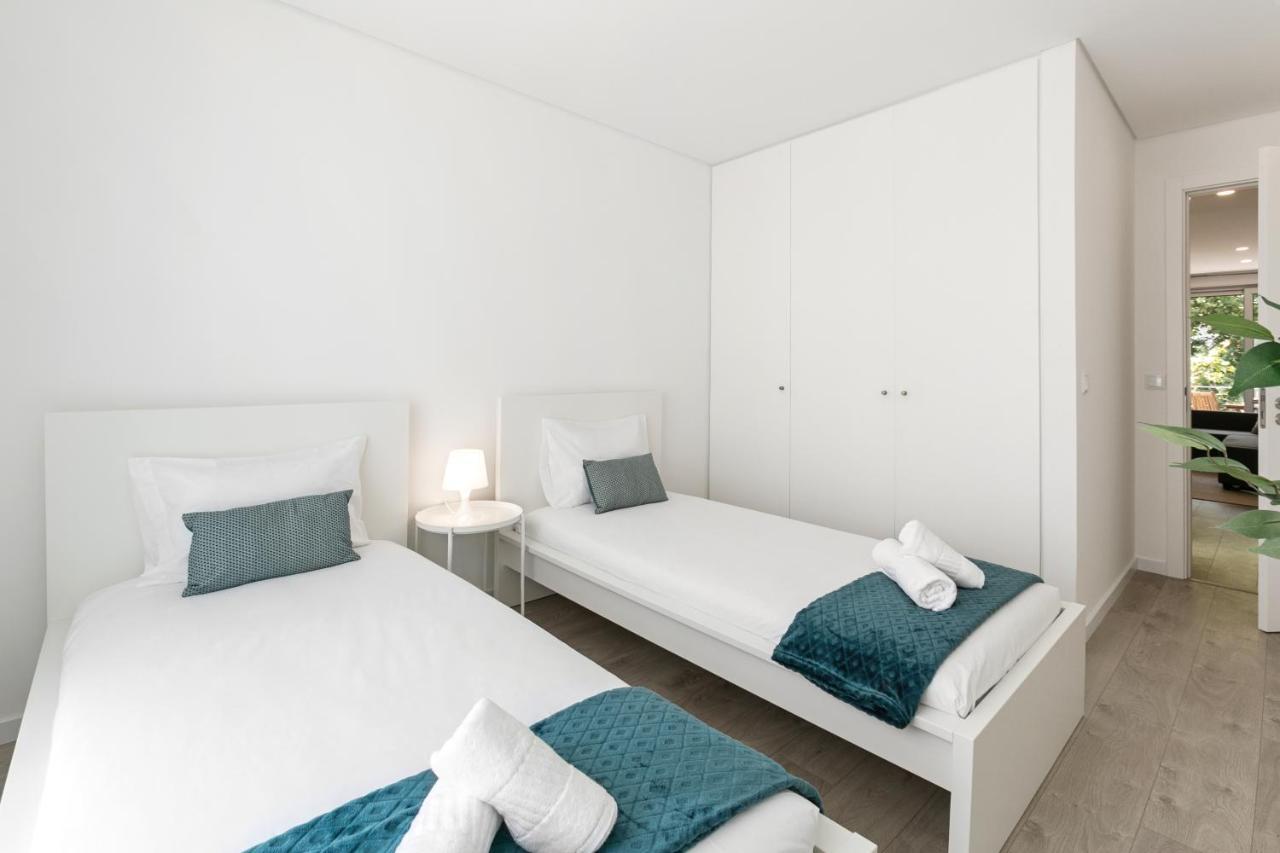 Blissful Beach Getaway Nazare Bagian luar foto